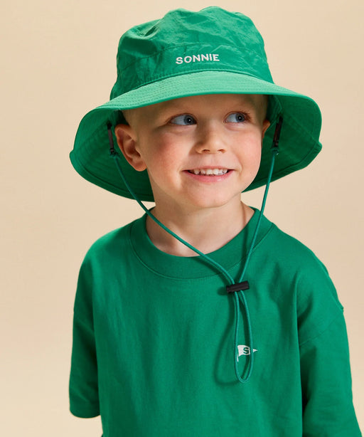 SONNIE - NYLON BUCKET HAT NEW COURT GREEN