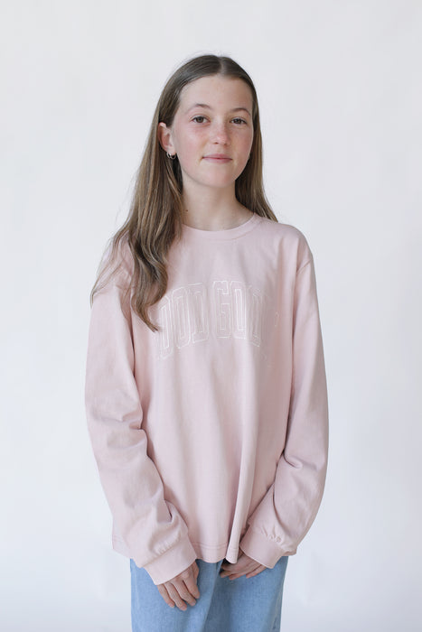 GOOD GOODS - AMIRA L/S COLLEGE TEE DUSTY PINK