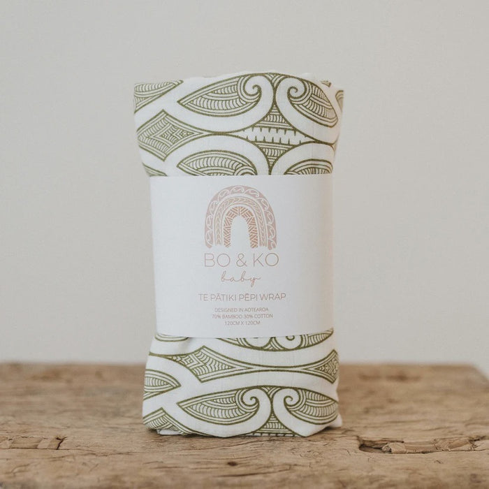 BO & KO - TE PĀTIKI WRAP GREEN