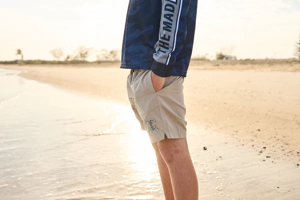 THE MAD HUEYS - SKULL ANCHOR VOLLEY SHORTS TAUPE