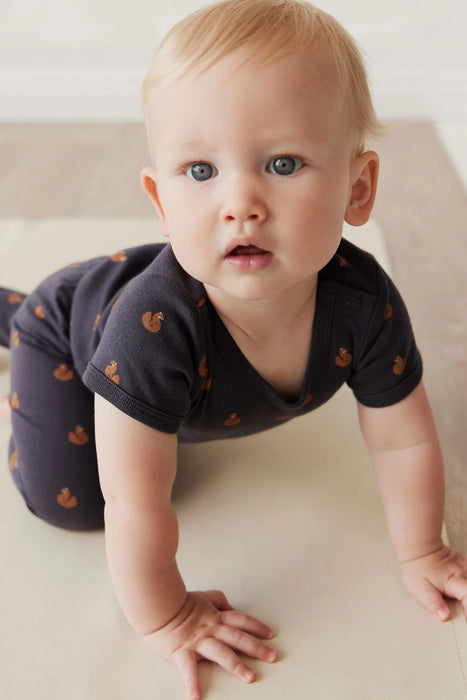 JAMIE KAY - ORGANIC COTTON HUDSON SHORT SLEEVE BODYSUIT FOX CUBS CONSELLATION