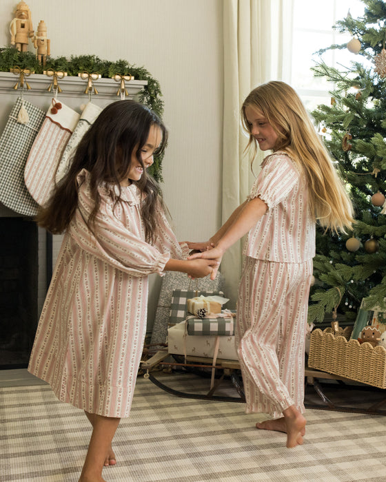 RYLEE + CRU - RUFFLE PAJAMAS CANDY CANE STRIPE