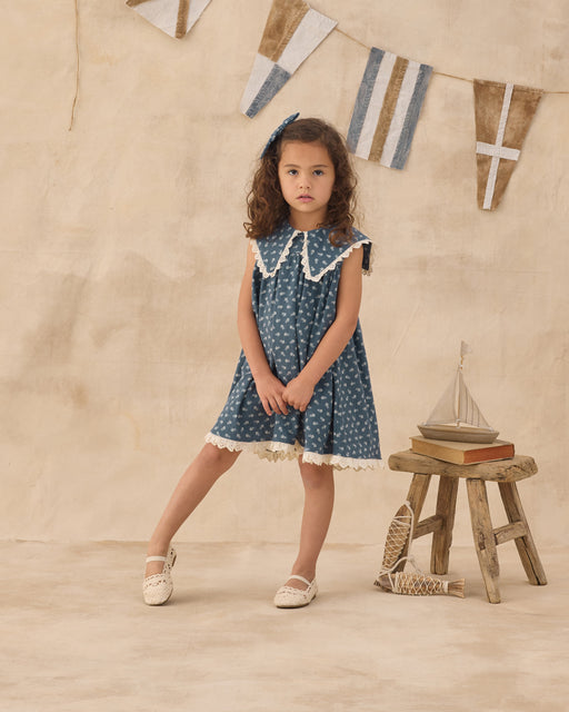 RYLEE + CRU - PORTER DRESS DITSY MARINE