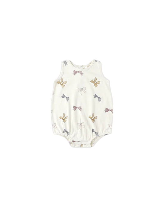 RYLEE + CRU - BUBBLE ONESIE BOWS NATURAL