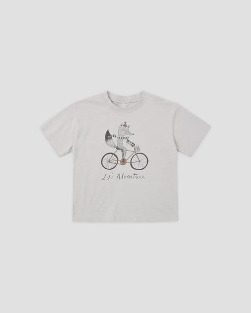RYLEE + CRU - RELAXED TEE LET'S ADVENTURE FOG