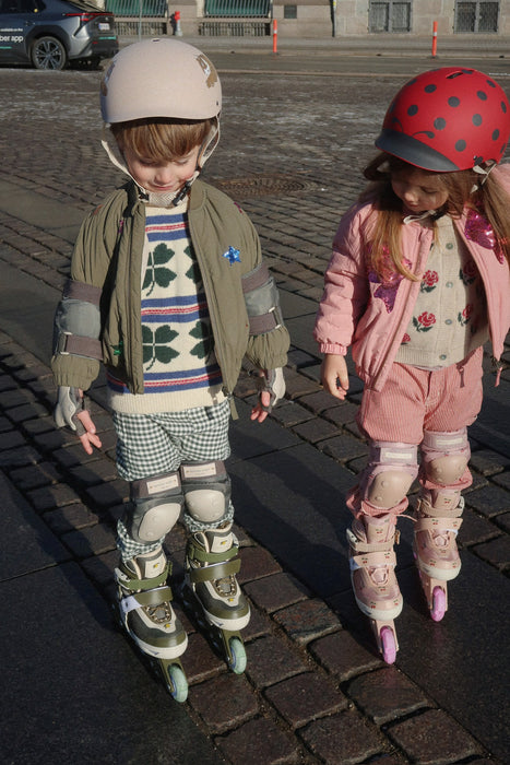 KONGES SLØJD - LIGHT UP ROLLER SKATES KALAMATA